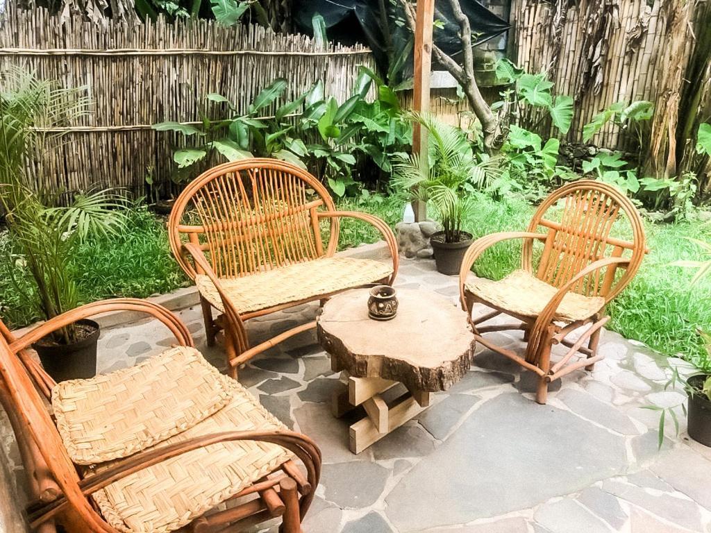 Unicorn Reborn - Peaceful Rentals San Marcos La Laguna Bagian luar foto