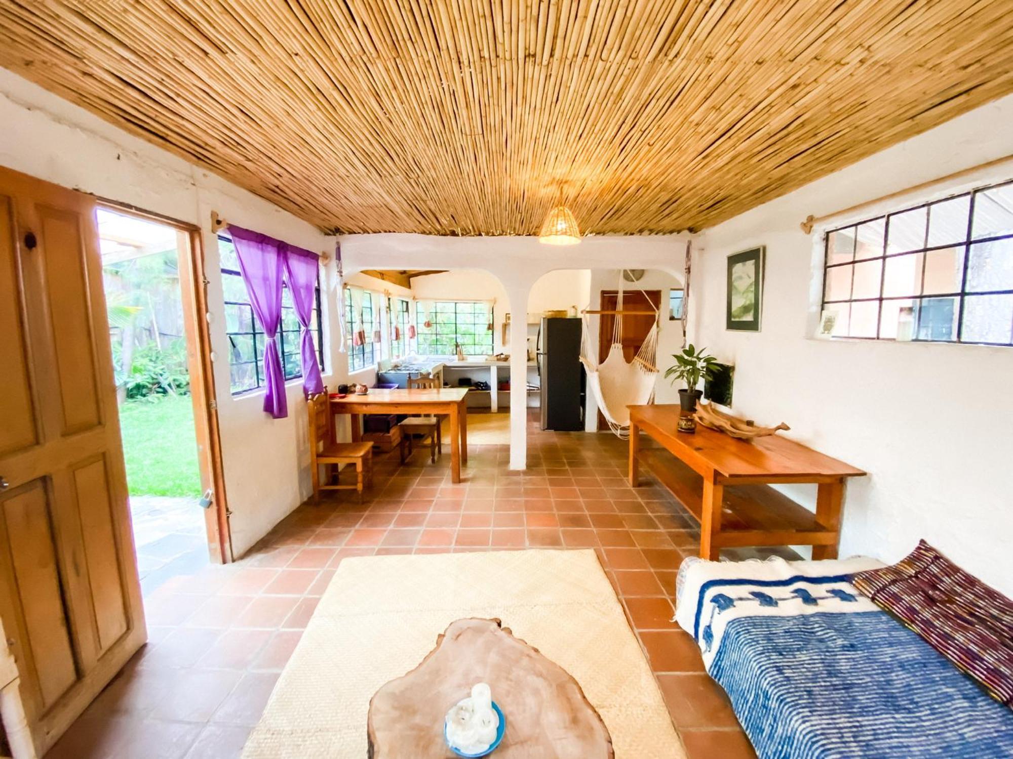 Unicorn Reborn - Peaceful Rentals San Marcos La Laguna Bagian luar foto